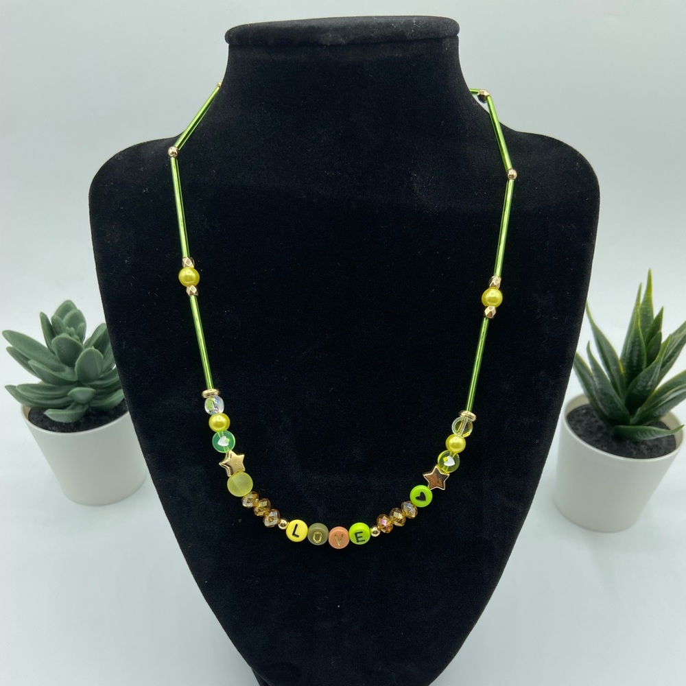 Handmade 90’s Y2K Inspired Beaded Necklace